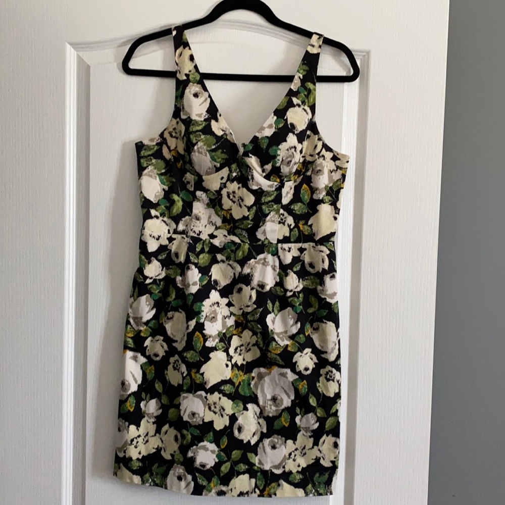Bebe flower summer mini dress